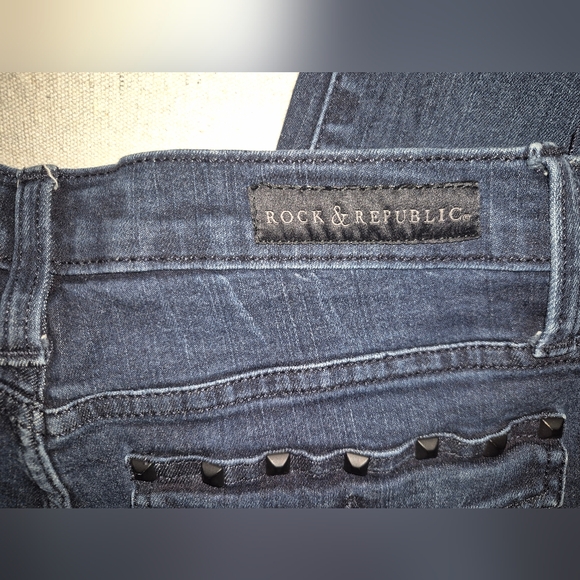 Rock & Republic Women's Dark Blue Jeans Size 8 - Picture 3 of 8